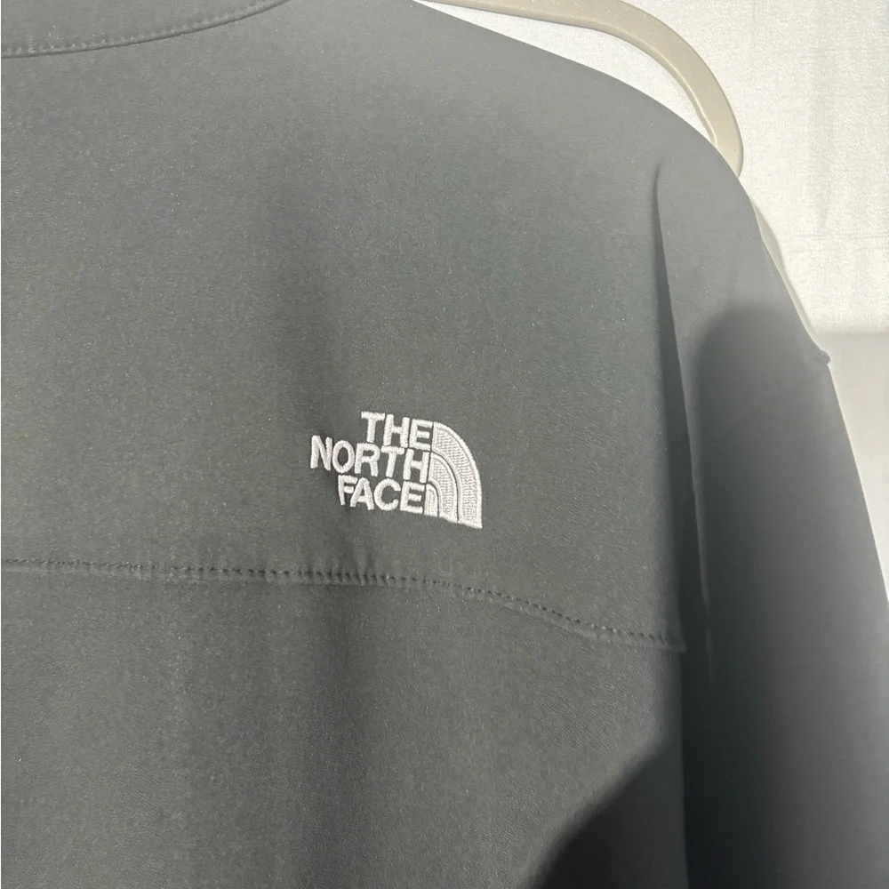 The North Face Men's Performance Black Jacket